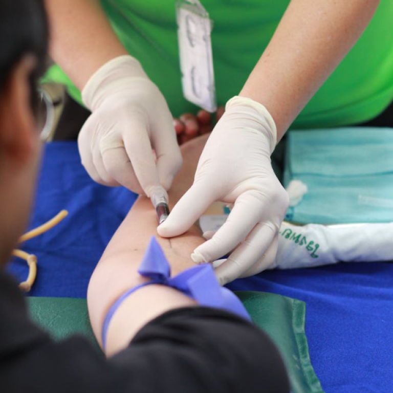 Nurses R Us Staffing and Home Care | What to Look For in a Nursing Agency Near Me 